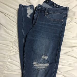 Hollister jeans